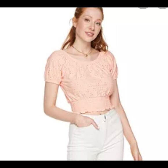 Juniors' SO blouse Eyelet Smocked Bottom Puffed Sleeve Top SZ L-New peachy pink - Picture 3 of 12